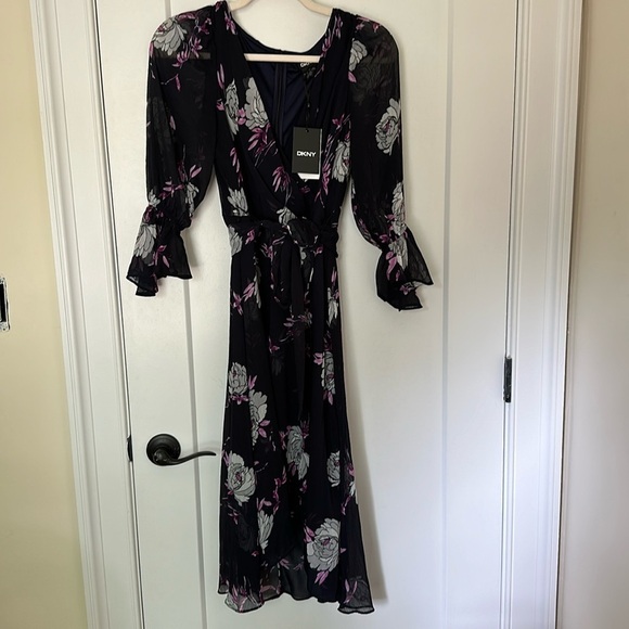 NWT DKNY Navy and Purple Floral Dress! - Picture 1 of 7